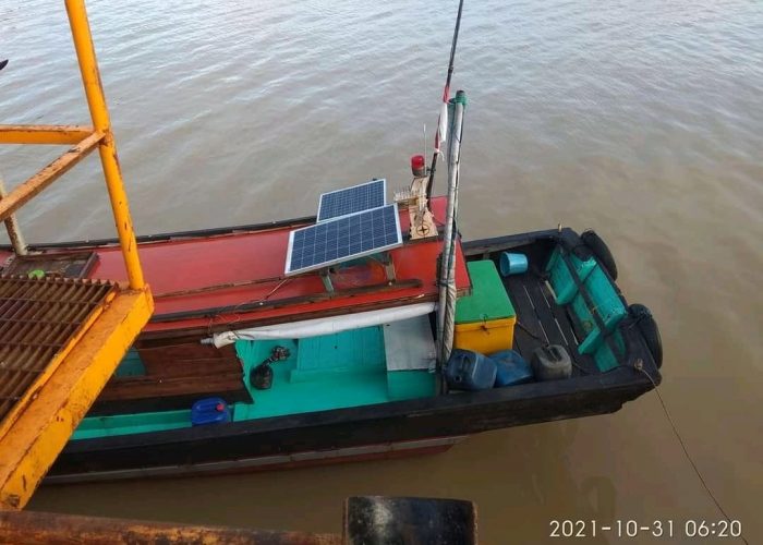 Tenaga surya untuk kapal